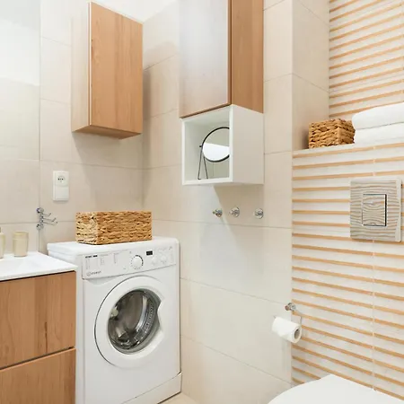 Apartamenty Suite Z Salonem, Sypialnia, Tarasem, Parkingiem, Blisko Centrum Bad Kudowa Exterior foto