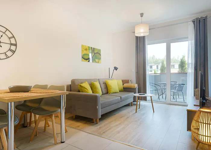 Apartamenty Suite Z Salonem, Sypialnia, Tarasem, Parkingiem, Blisko Centrum