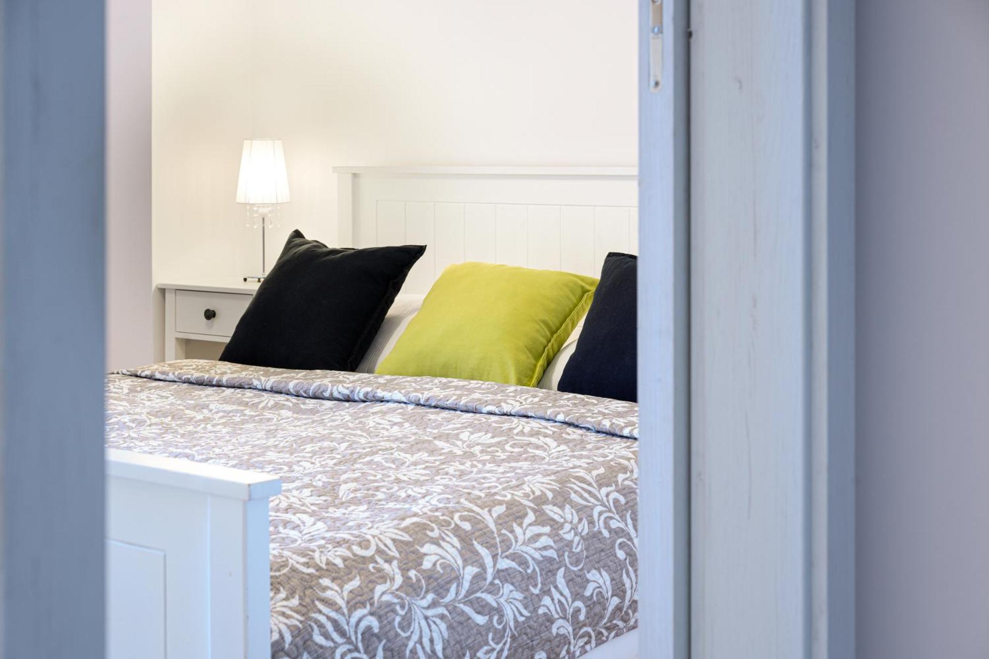 Apartment Z Salonem, Sypialnia, Tarasem, Parkingiem, Blisko Centrum Kudowa Zdroj